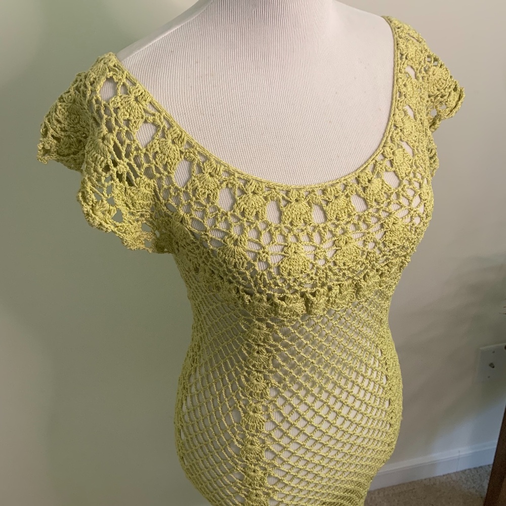 Handmade beautiful  crochet dress - Picture 3 of 8